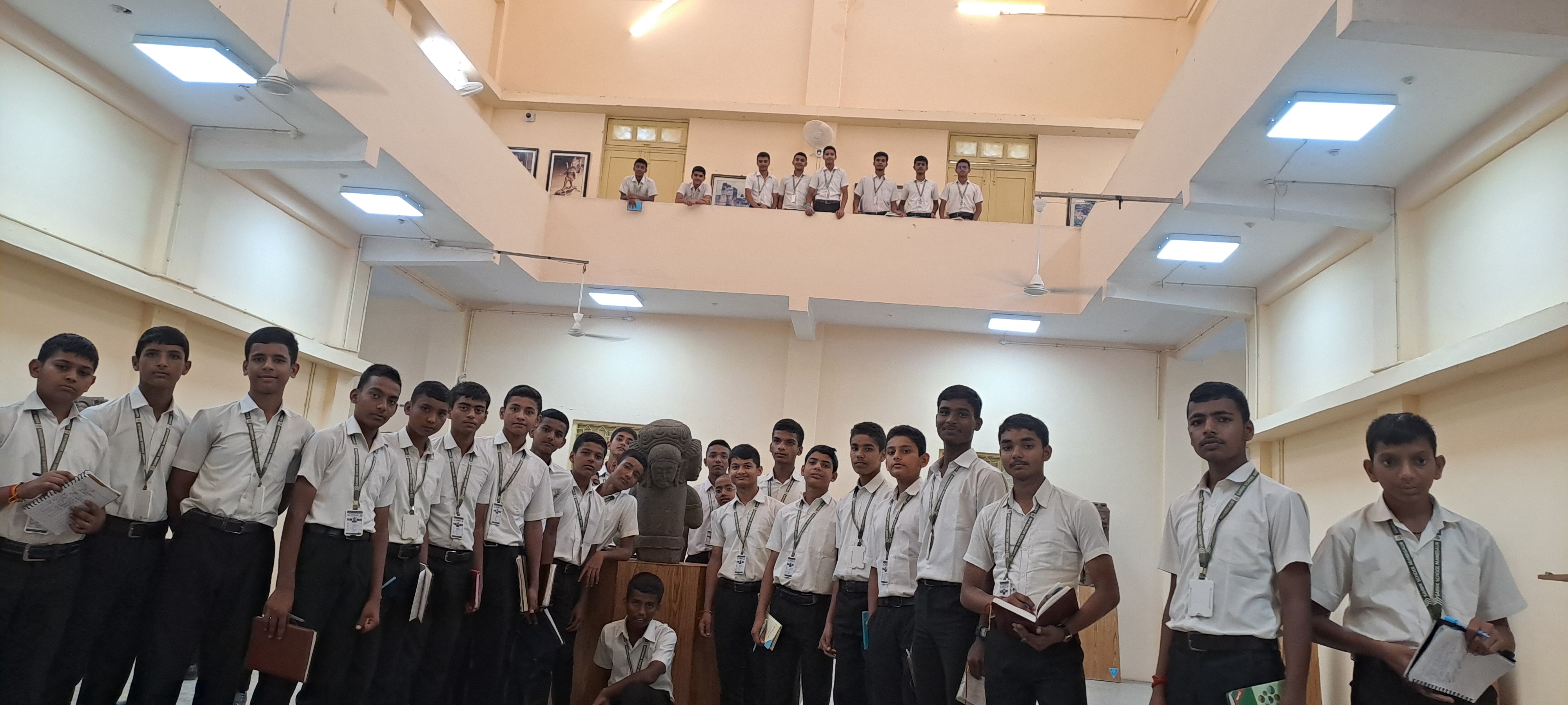 EXCURSION (Discovering, Exploring and Learning Through Exposure)